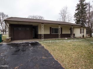 103 Sunset St, Dowagiac, MI 49047