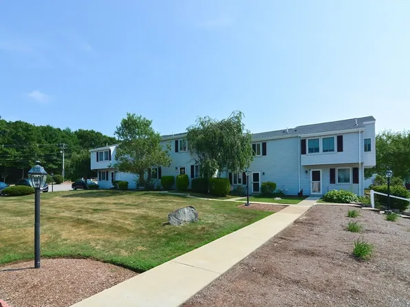 168 Hart St APT 33, Taunton, MA 02780