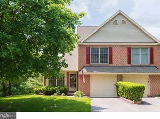 12 Oak Leaf Ln, Downingtown, PA