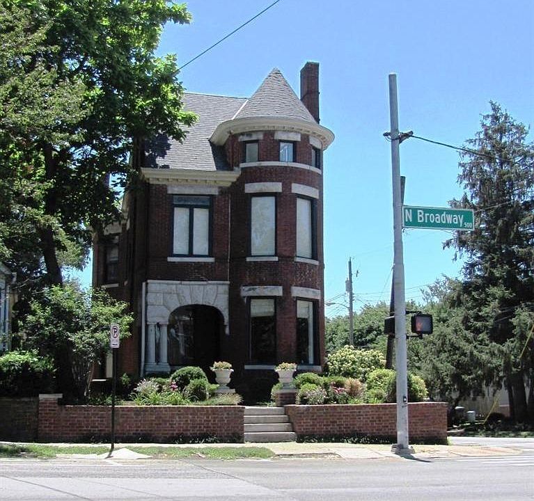 1st image of 500 North Broadway