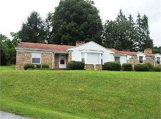 North Ave, Ronceverte, WV 24970