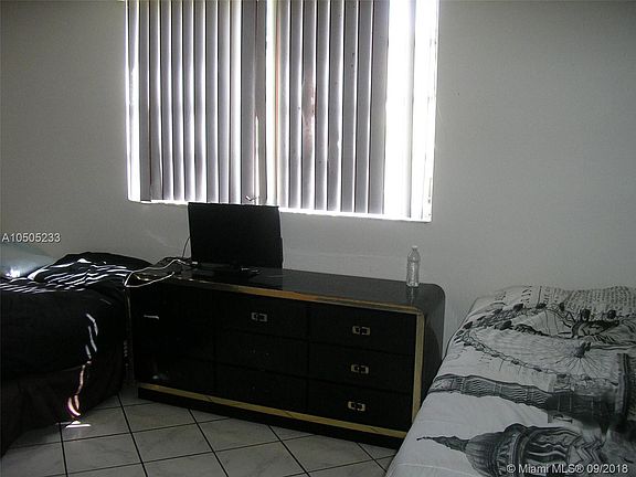 5th image of 431 3rd St #103
