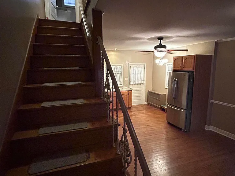 263 S Hancock St — Photo 13