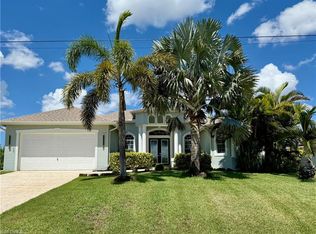 118 NE 8th Pl, Cape Coral, FL 33909
