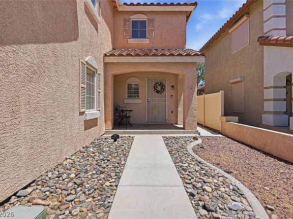 2nd image of 7630 Glorietta Bay Ct
