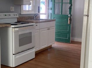 12 Wall St, Claremont, NH 03743