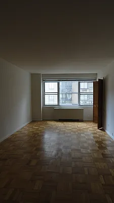 Rented by Manhattan Flats | media 17