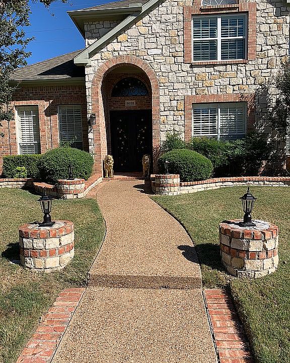 1st image of 8028 Cavalier Dr
