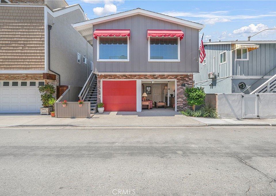 1st image of 17075 5th St