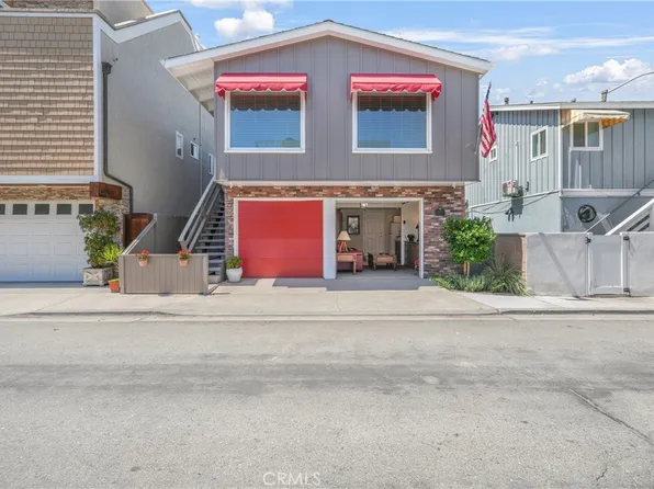 17075 5th St, Sunset Beach, CA 90742