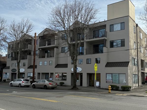 3622 California Ave SW APT 307