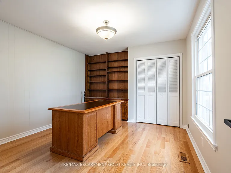 273 Riverview Blvd — Photo 4