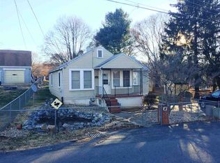 1801 Orchard Ln, Staunton, VA 24401