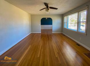 2506 Seaford Rd, Seaford, VA 23696