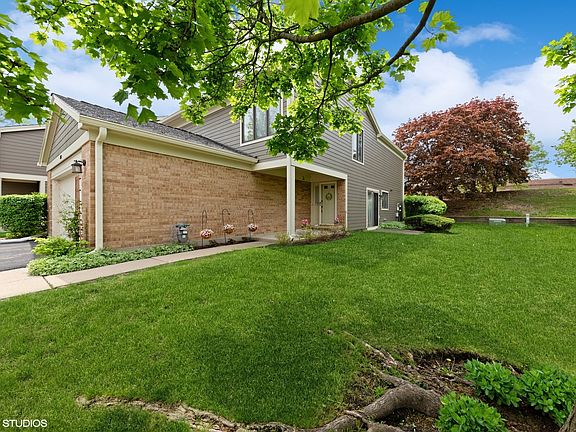 2nd image of 701 Ascot Ct #107A