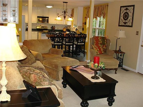 Open Family Room/Kitchen Area