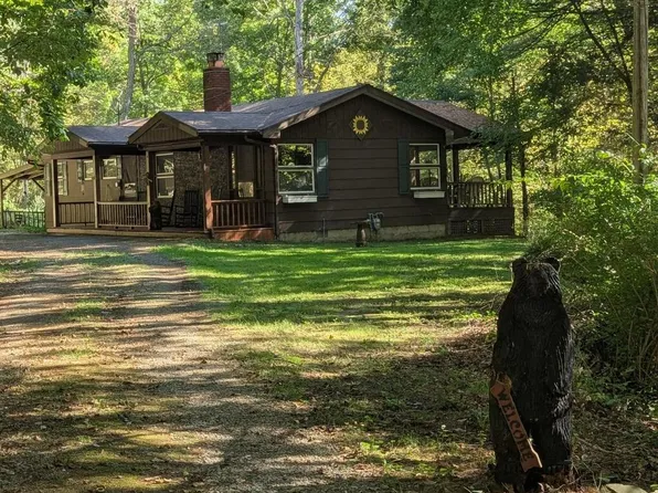 484 Mann Hill Rd, Tioga, PA 16946