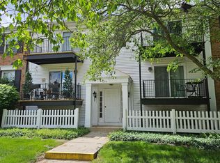 5275 Portland St APT 102, Columbus, OH 43235