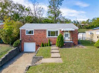 1818 Maydell St, Pittsburgh, PA 15216