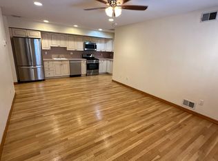 423 Monroe St #1R, Hoboken, NJ 07030