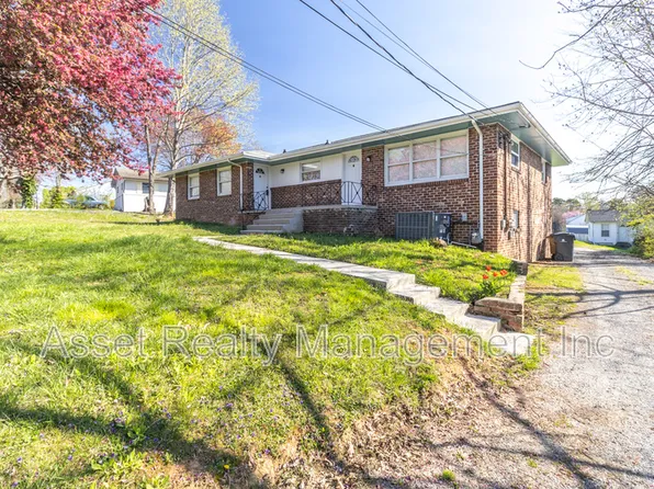 4802 Inskip Rd #A, Knoxville, TN 37912