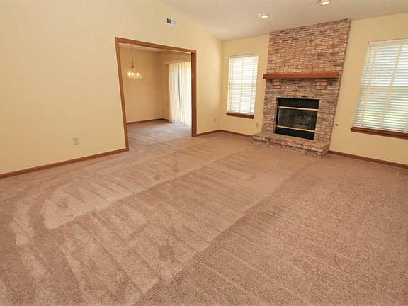 4th image of 5107 Saddle Dr