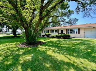 217 Sherwood Way, Bloomington, IL