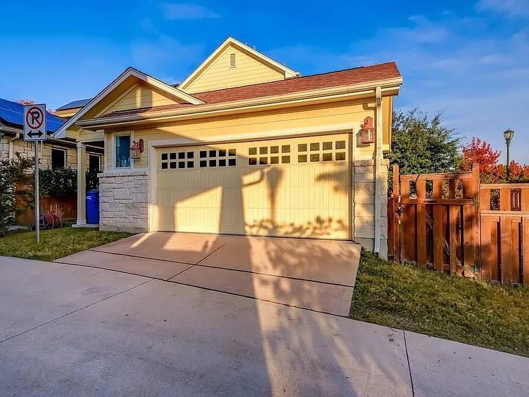 4000 Camacho St — Photo 31