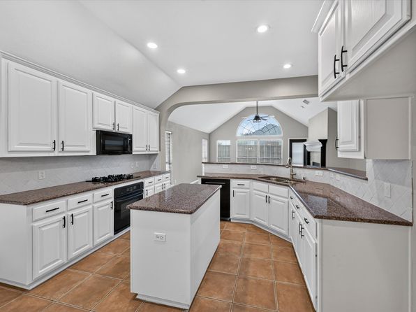 2416 Greenbrook Dr