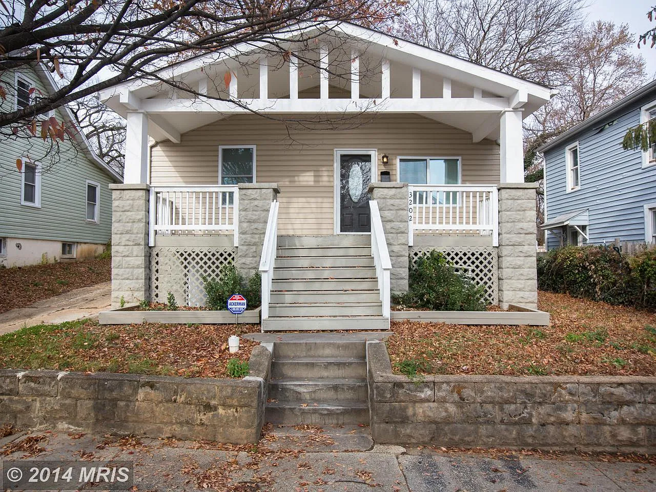3202 Perry St photo 1