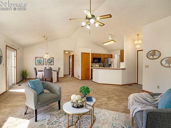 3rd image of 8321 Telegraph Dr