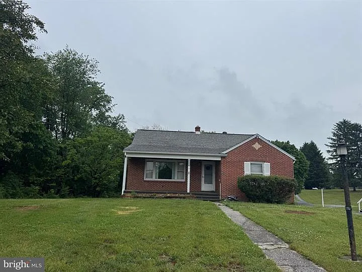 1123 Shepherdstown Rd — Photo 33