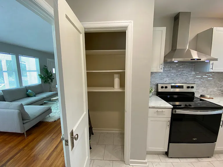 2034 NW 7th Ln — Photo 16