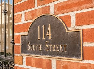 114 South St, Philadelphia, PA 19147