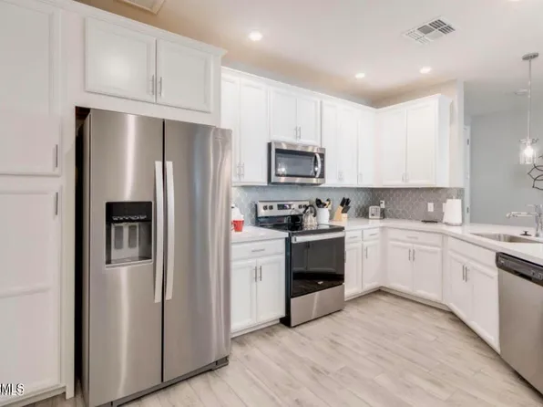 2511 W QUEEN CREEK Road #314, Chandler, AZ 85248
