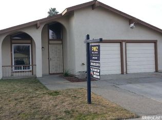 671 Carson Ave, Manteca, CA 95337