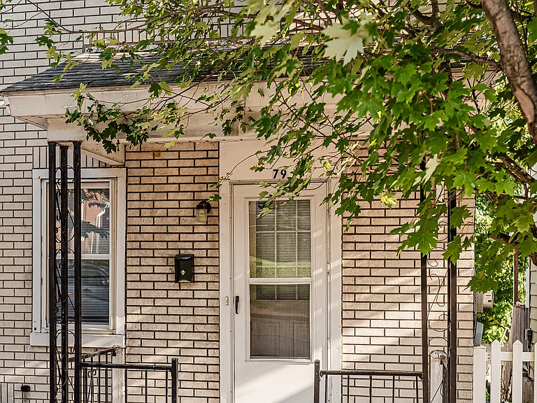 79 W Ettwein St — Photo 18