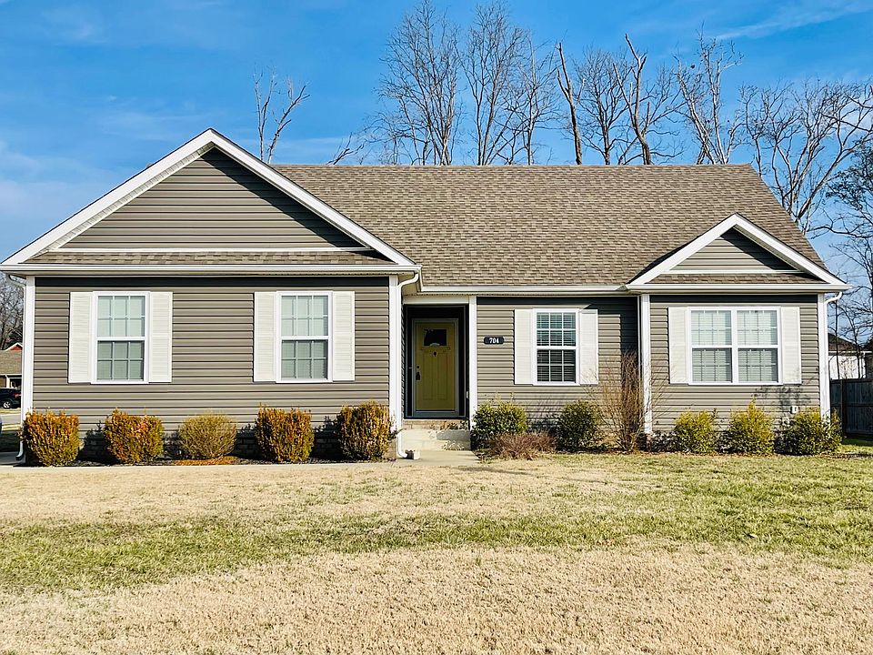 1st image of 704 Pleasant Meadow Ln