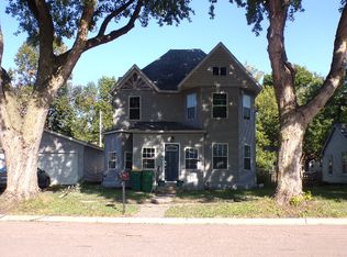 137 S Main St, Sherburn, MN 56171
