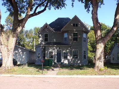 137 S Main St, Sherburn, MN, 56171
