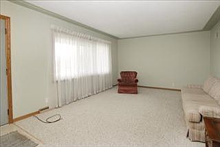 2nd image of 2525 Gaywood St