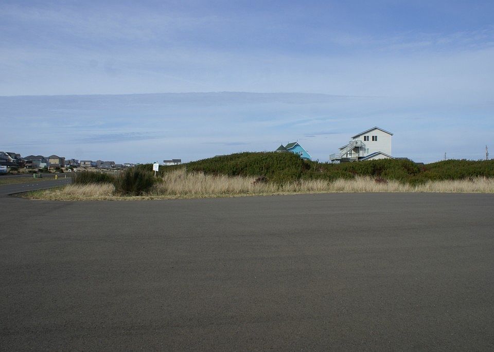 1st image of 1334 Ocean Shores Blvd SW