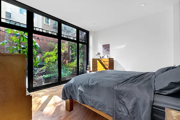 Sold by Corcoran | media 2
