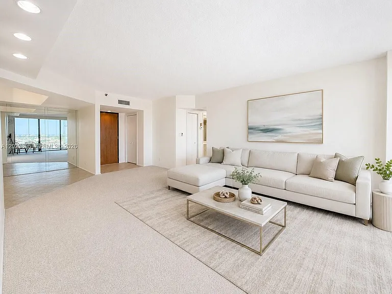 19707 Turnberry Way #7F — Photo 8