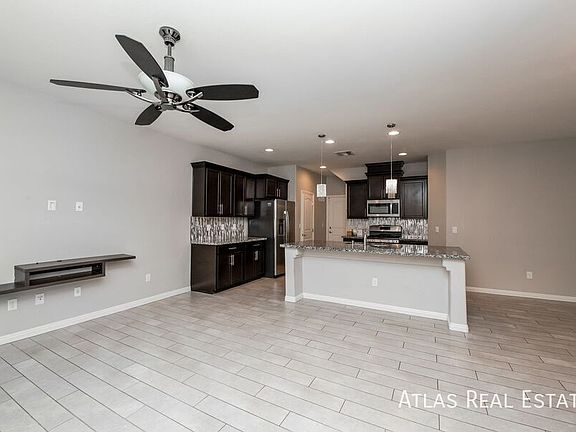 3rd image of 3739 Gilmore Creek St