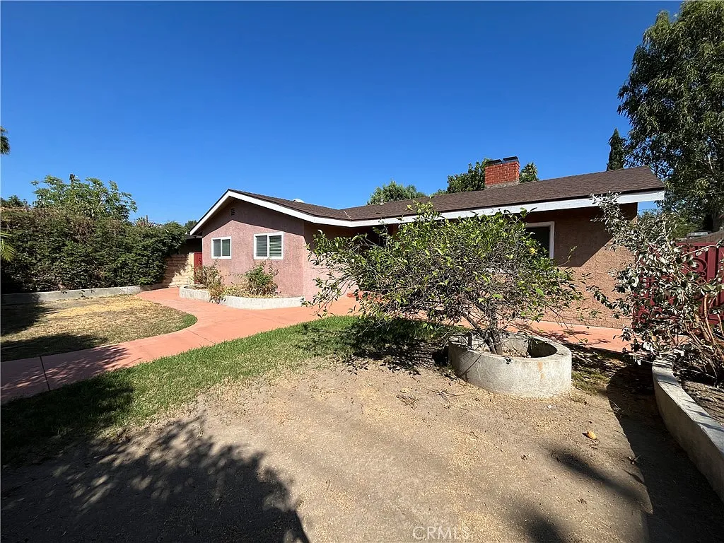 3 bed, 1834 sqft, $4,495 — Photo 3