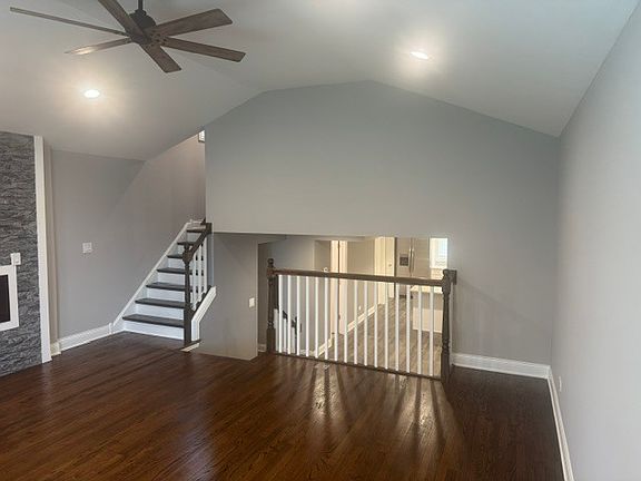 5th image of 10042 S Princeton Ave