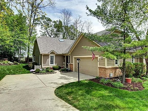 3rd image of 3410 Darbyshire Dr