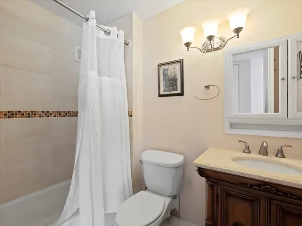 7002 Blvd East image 15 of 22