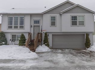 1612 N Corbin Ln, Greenacres, WA 99016